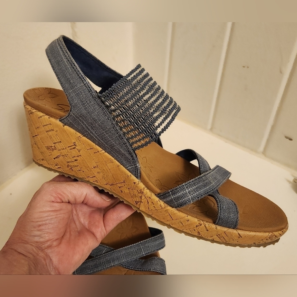 Skechers Blue Luxe Foam Wedge Sandals Size 8